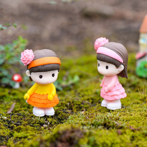 Girl Next Door Charming Decorations