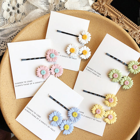 Daisy Flower Clip