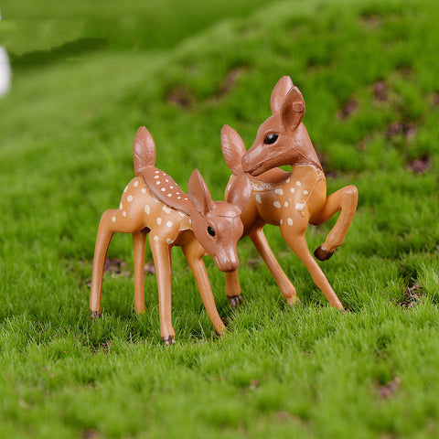 Nature Haven: Sunflower Bird Bath, Deer Ornament, Rabbit, and Mosses