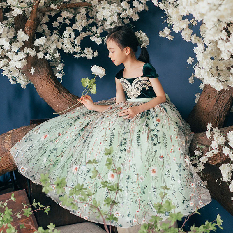 Fairy-tale Fashion: Ana Fairy Dress, Necklace, and Earrings Set