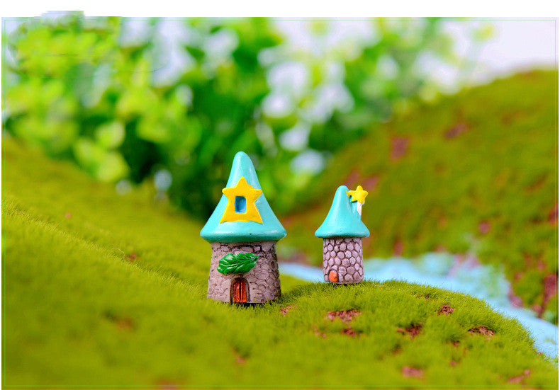 Mini Tree House